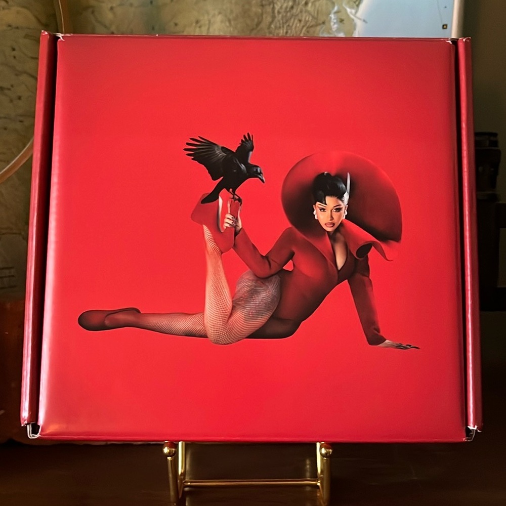 🌟Cardi B Limited Edition CD Box Set - Picture 11 of 13